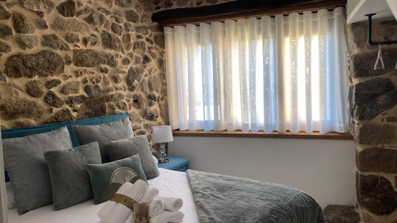 As Penedas, Casa Dos Arcos Sober