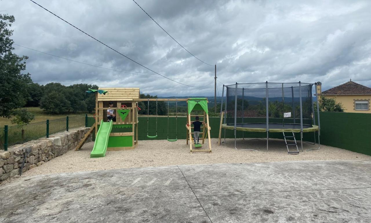 As Penedas, Casa Dos Arcos Hébergement de vacances *