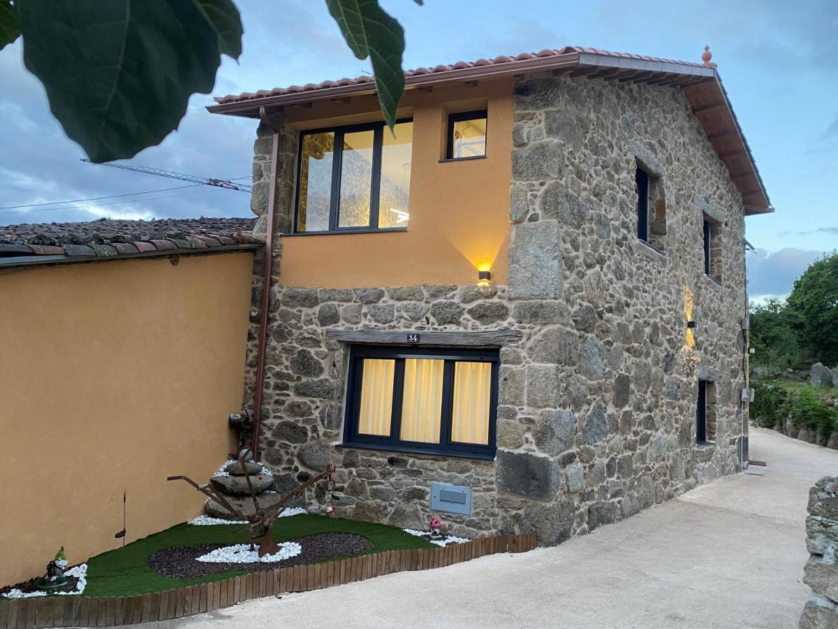 Holiday home As Penedas, Casa Dos Arcos *