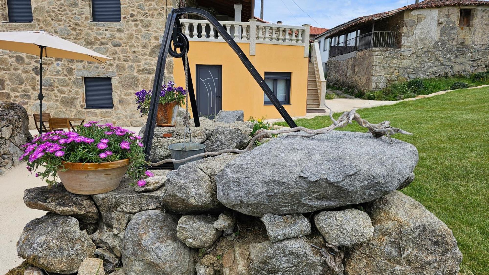 As Penedas, Casa Dos Arcos *